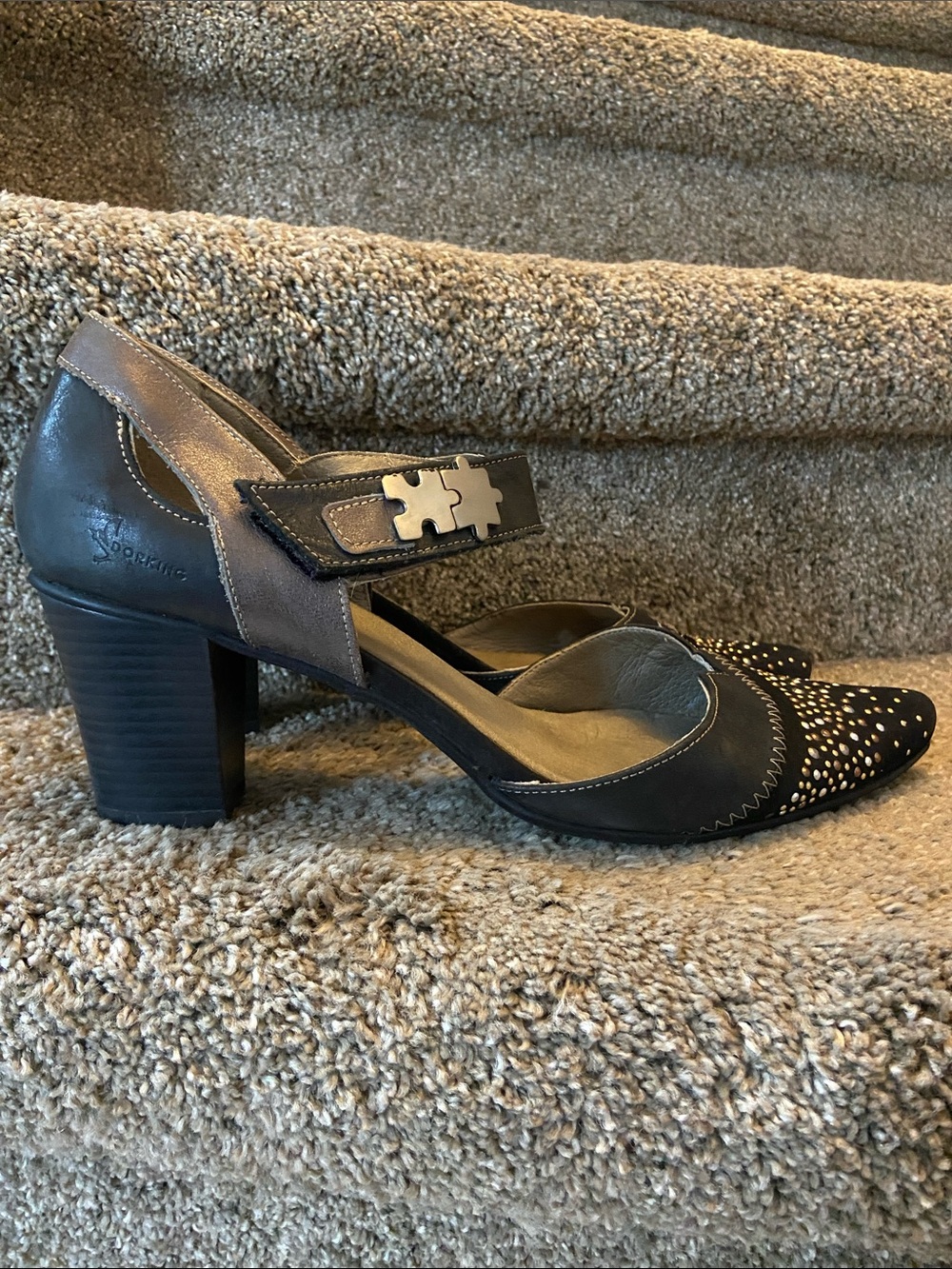 Leather made in Spain 🇪🇸 Black Low Block Heel Mary Jane with Puzzle-Accent Strap
